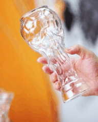 Bierglas in Pokalform 600 ml — Fußball-Design, spülmaschinenfest